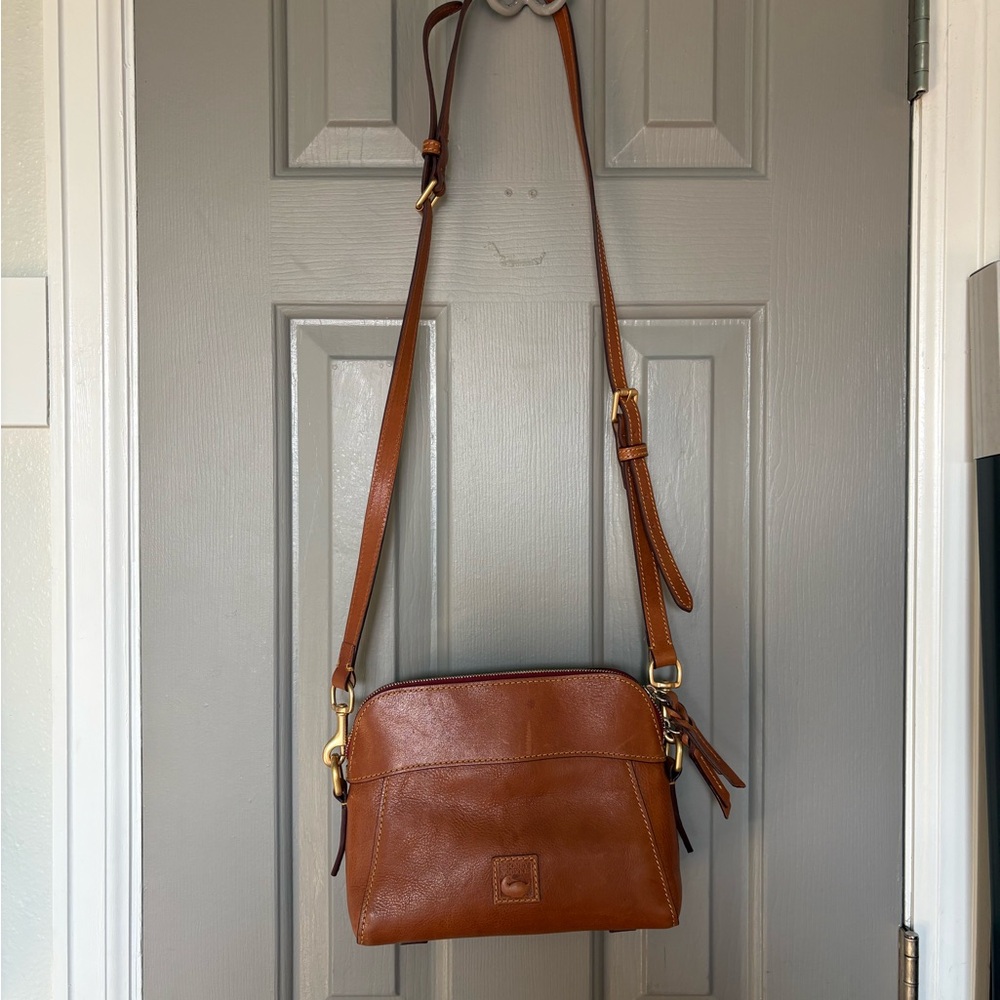 Dooney & Bourke Florentine Cameron Crossbody Bag Brown Leather